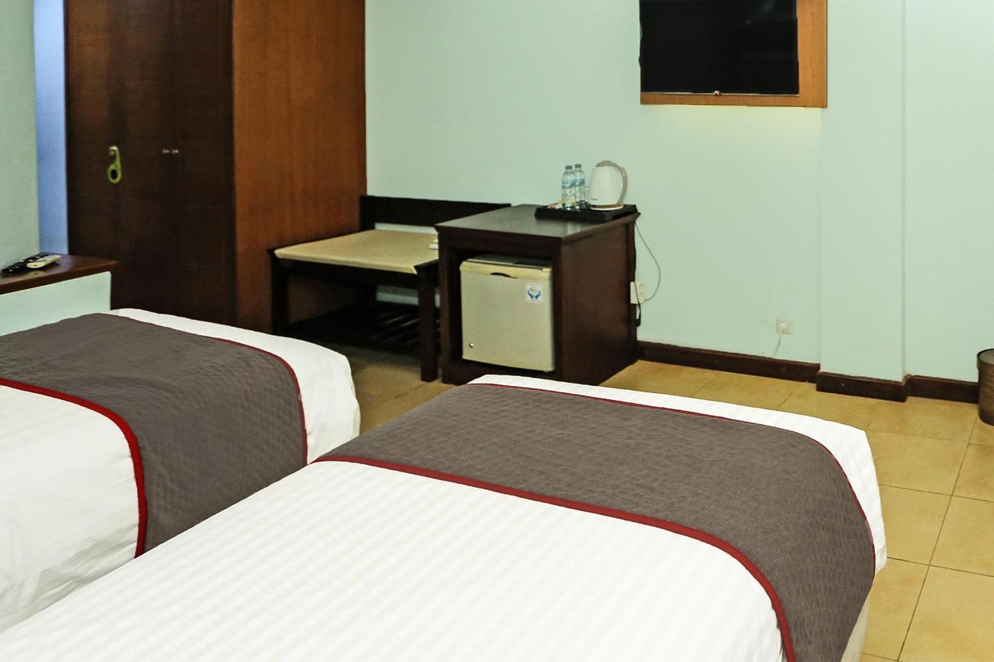 Collection O 91898 Series Hotel Kuningan Jakarta Exterior foto
