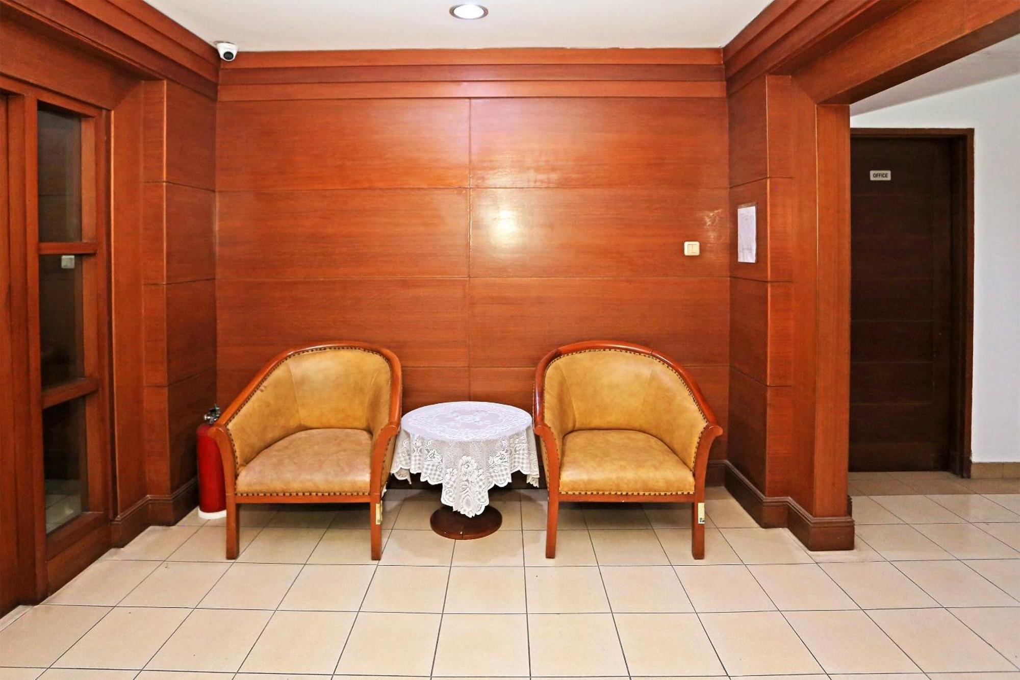Collection O 91898 Series Hotel Kuningan Jakarta Exterior foto
