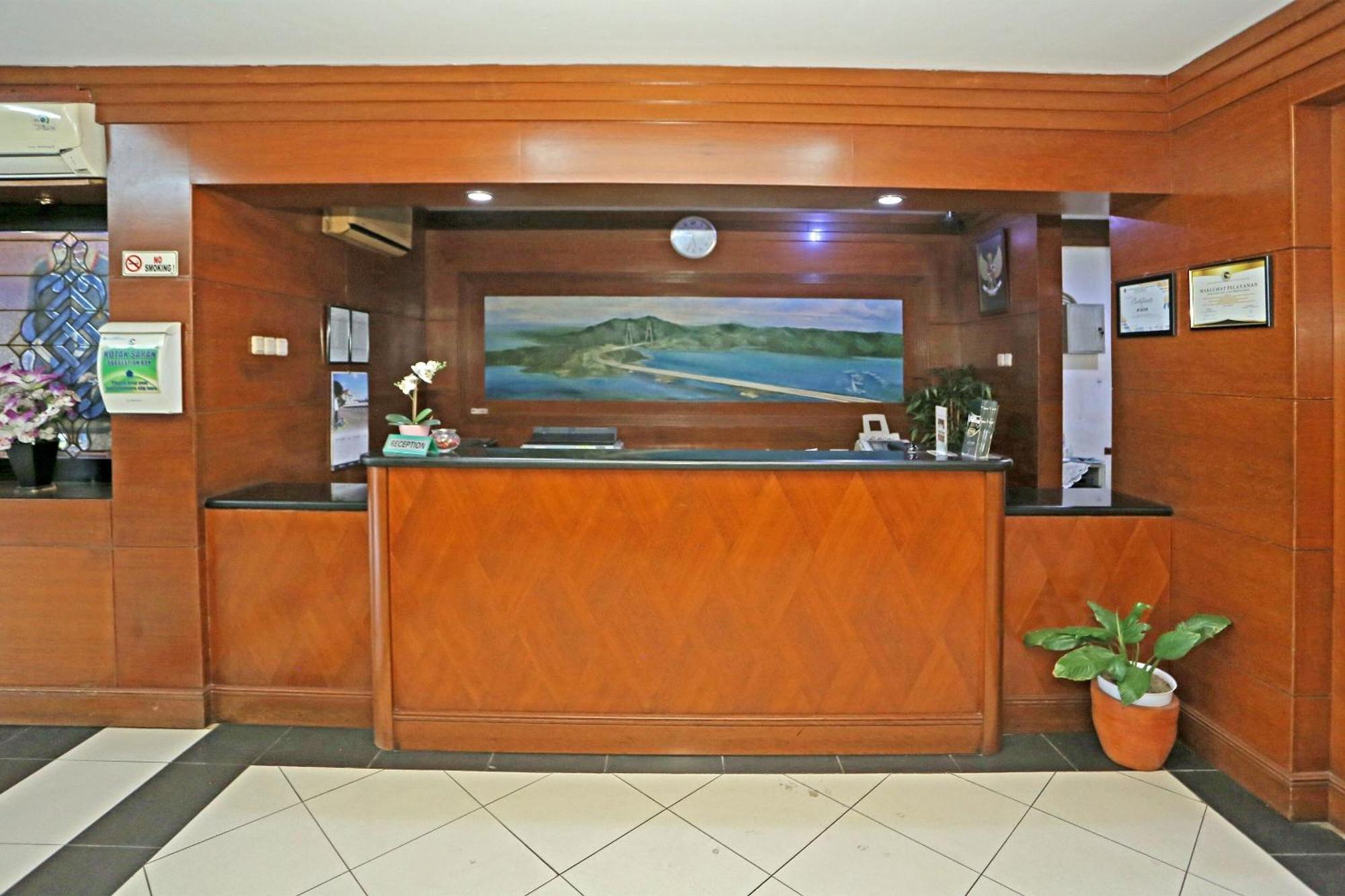 Collection O 91898 Series Hotel Kuningan Jakarta Exterior foto